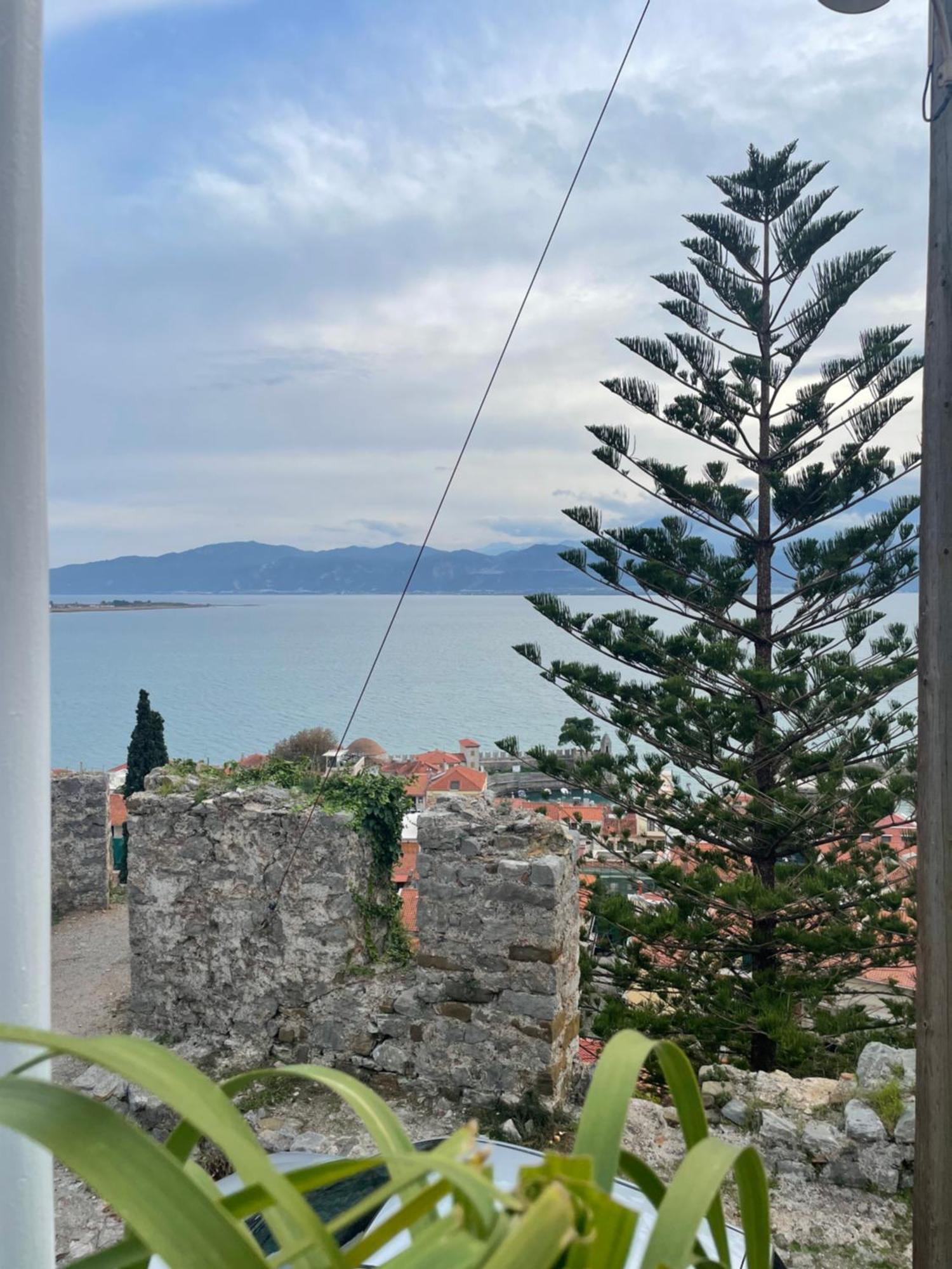 Sideroporta Castle Nafpaktos Guest House Exterior foto