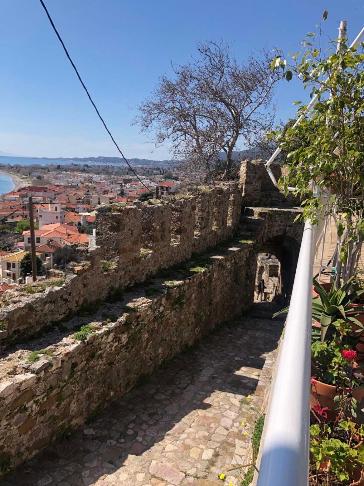 Sideroporta Castle Nafpaktos Guest House Exterior foto
