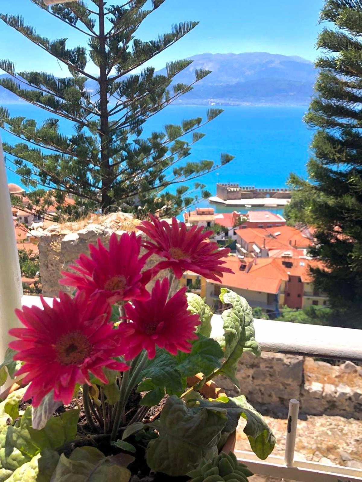 Sideroporta Castle Nafpaktos Guest House Exterior foto